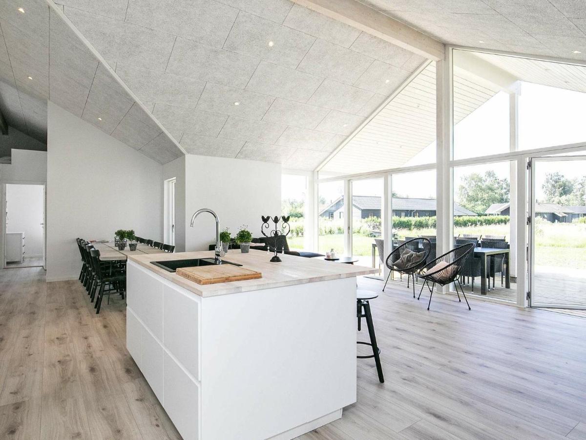 14 Person Holiday Home In V Ggerl Se Bøtø By Екстериор снимка