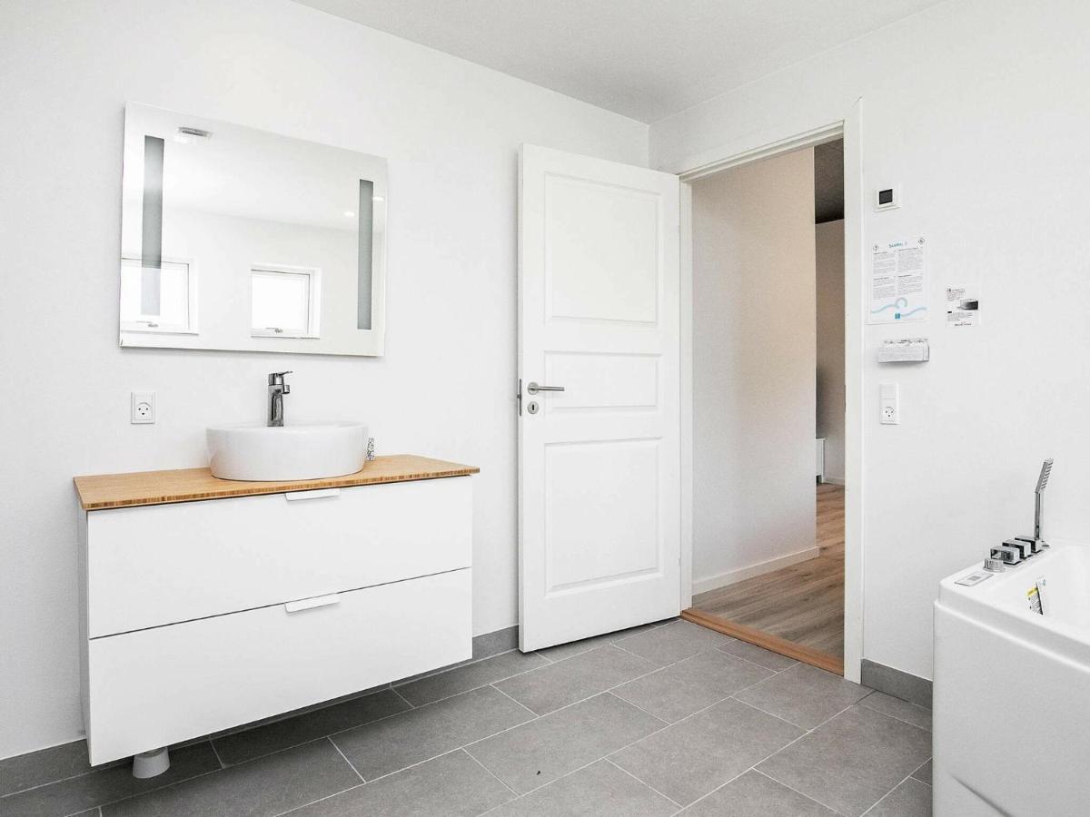 14 Person Holiday Home In V Ggerl Se Bøtø By Екстериор снимка