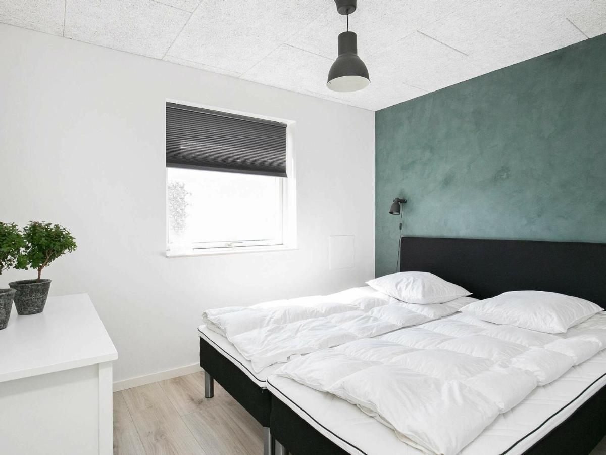 14 Person Holiday Home In V Ggerl Se Bøtø By Екстериор снимка