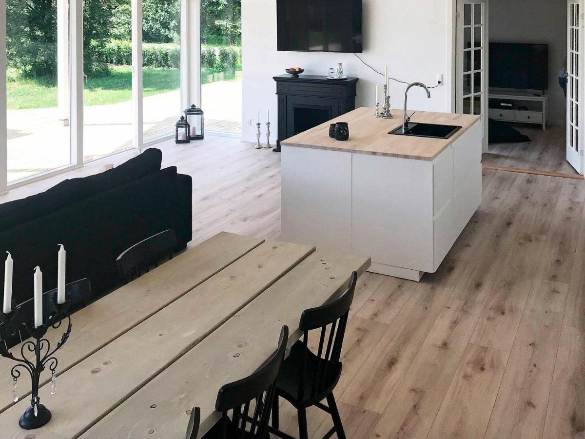 14 Person Holiday Home In V Ggerl Se Bøtø By Екстериор снимка