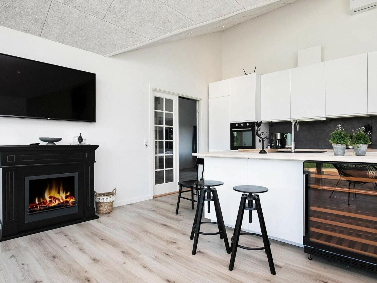 14 Person Holiday Home In V Ggerl Se Bøtø By Екстериор снимка