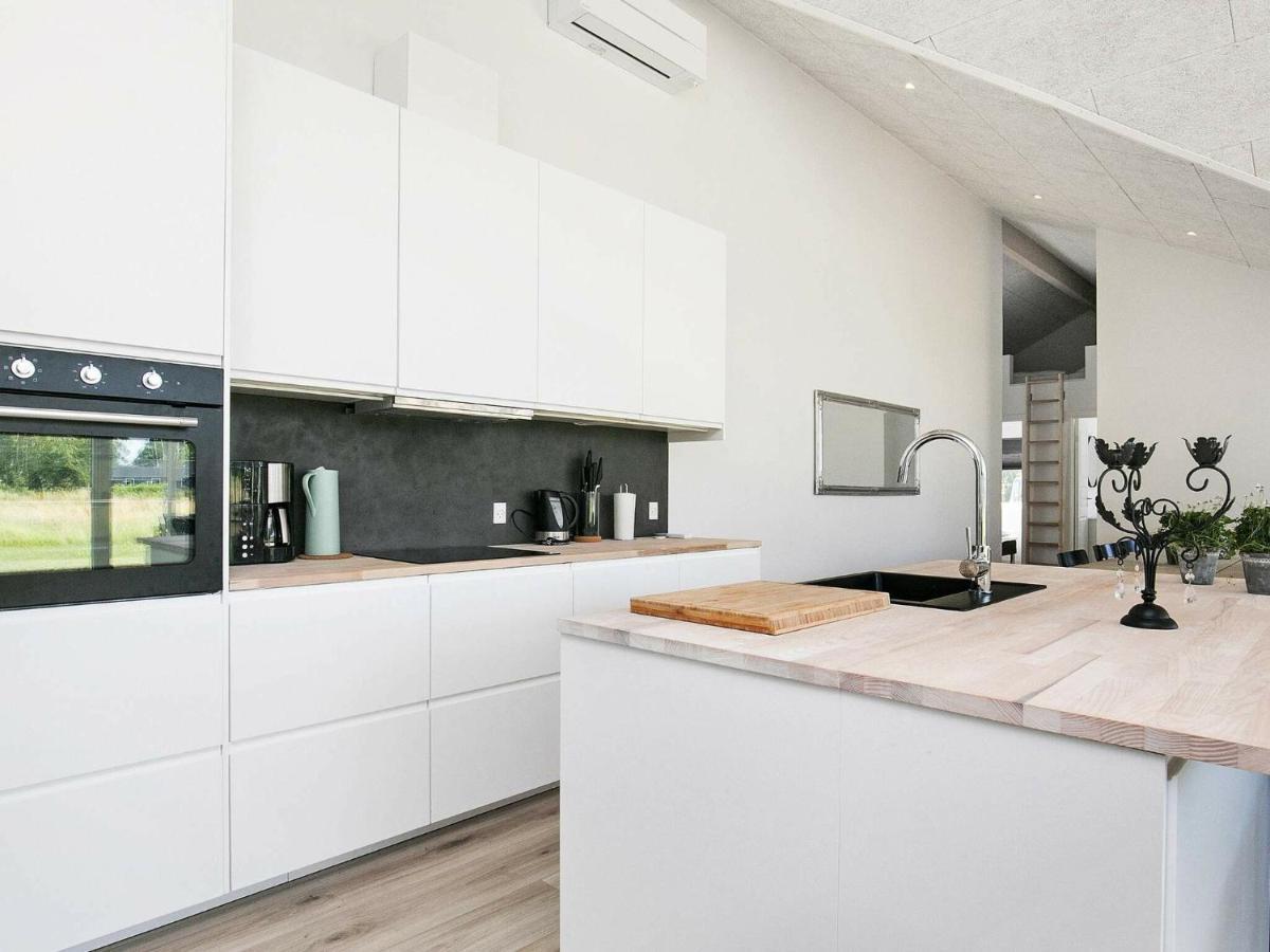 14 Person Holiday Home In V Ggerl Se Bøtø By Екстериор снимка