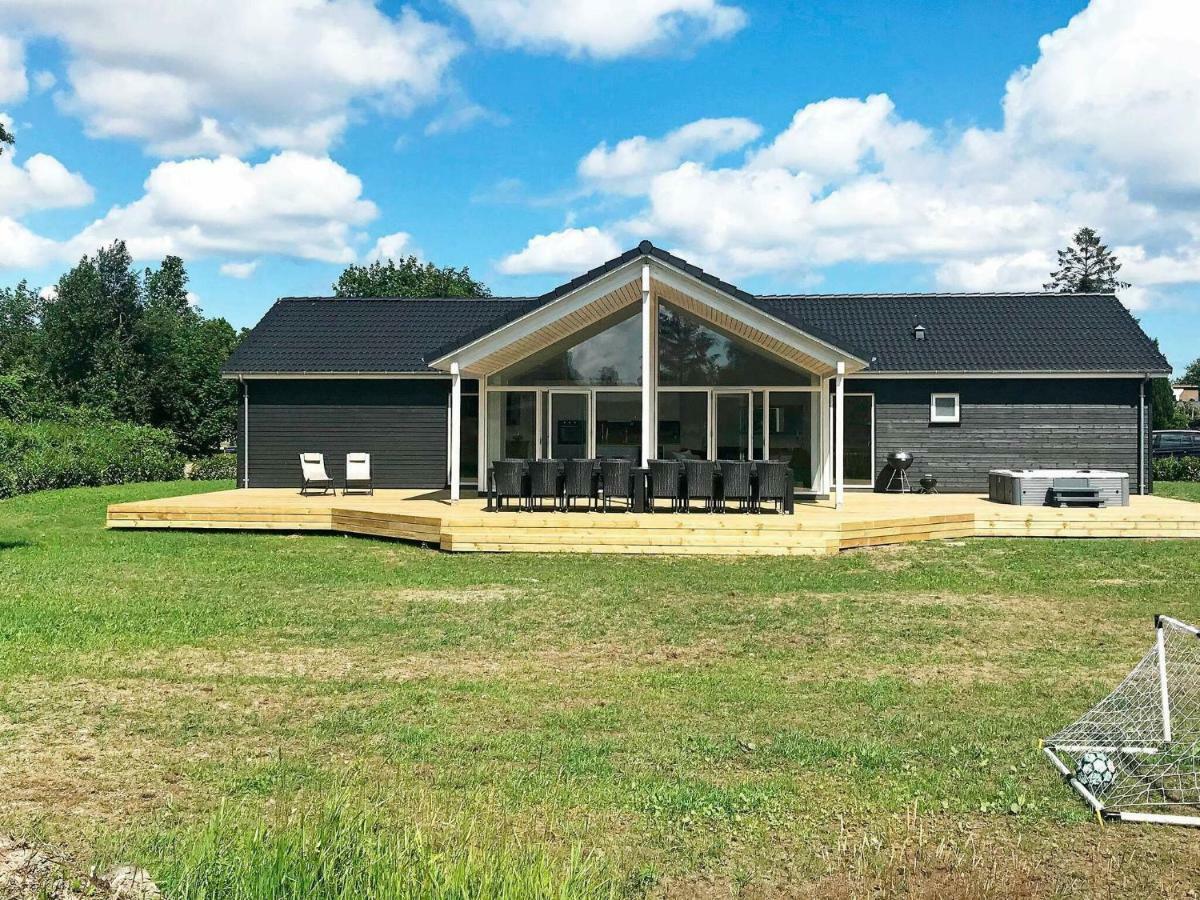 14 Person Holiday Home In V Ggerl Se Bøtø By Екстериор снимка